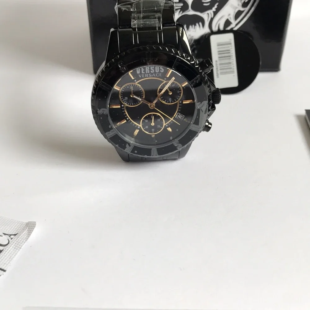 New Authentic VERSUS Versace Tokyo Chronograph Sport Watch – Black